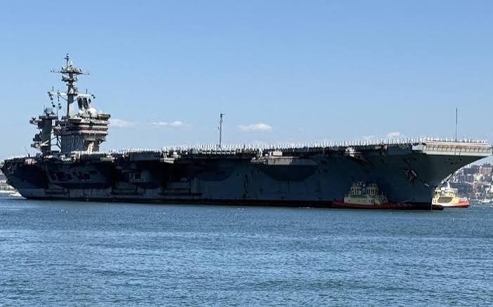 USS Abraham Lincoln Returns to San Diego After Historic 300-Day Deployment Marking Navy Endurance