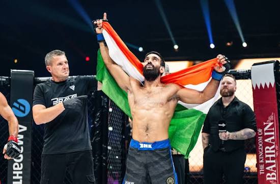 Historic win: Kashmir’s Pulwama Produces first Mixed Martial Arts champion (MMA)