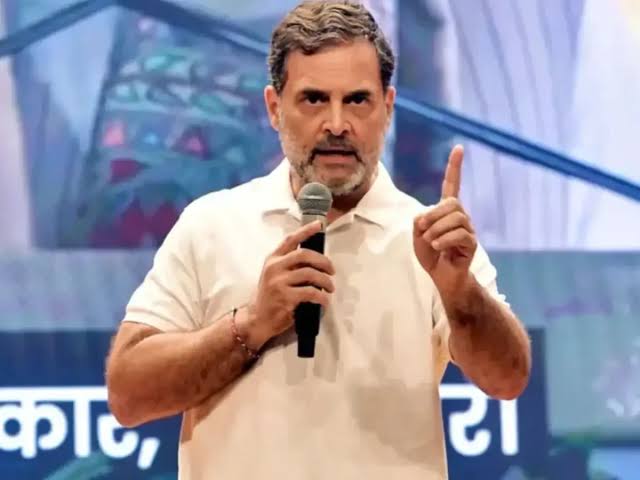"I Was Shocked": Rahul Gandhi Claims President Murmu SOUGHT Proof After INDIA Bloc Flags ‘Vote Chori’