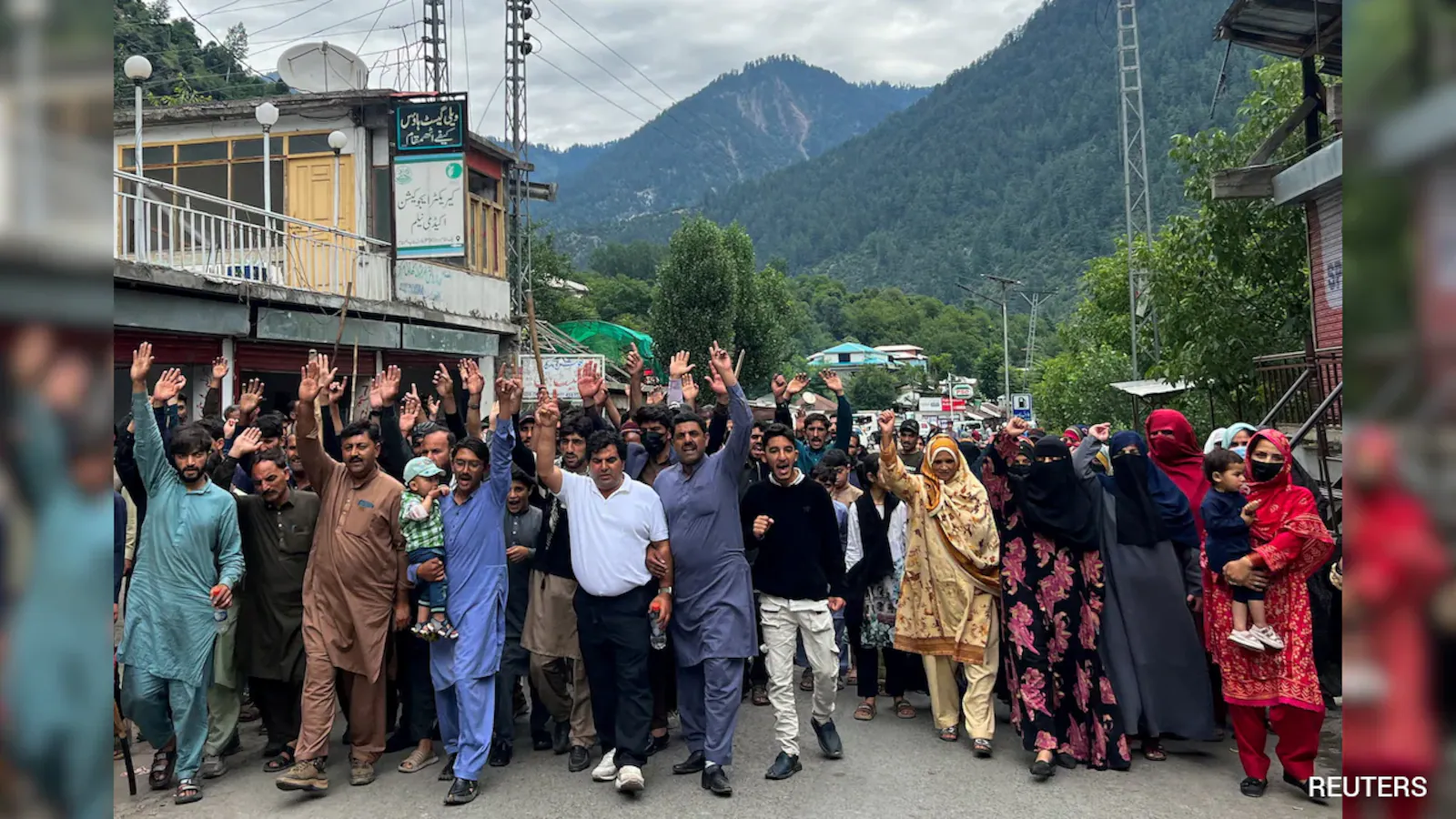 Violent Clashes During First Phase of PoK Elections Cause One Death