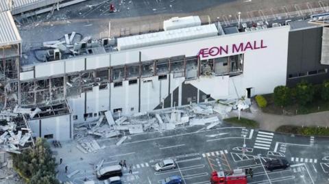 Major Earthquake Strikes Japan: Several killed, Government Launched Emergency Rescue Team
