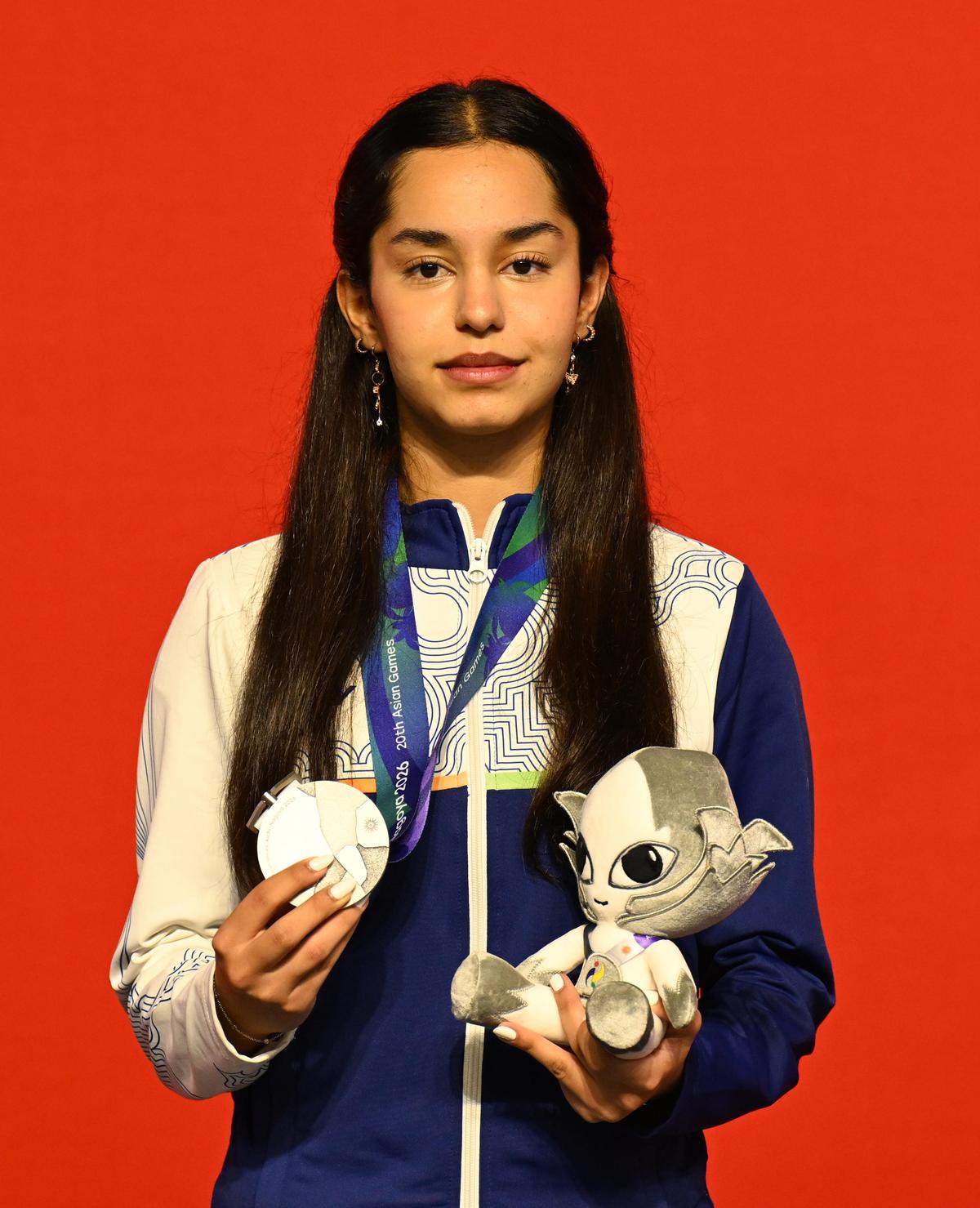 Anahat Singh Scripts History as First Indian Woman to Win Asian Games Squash Silver