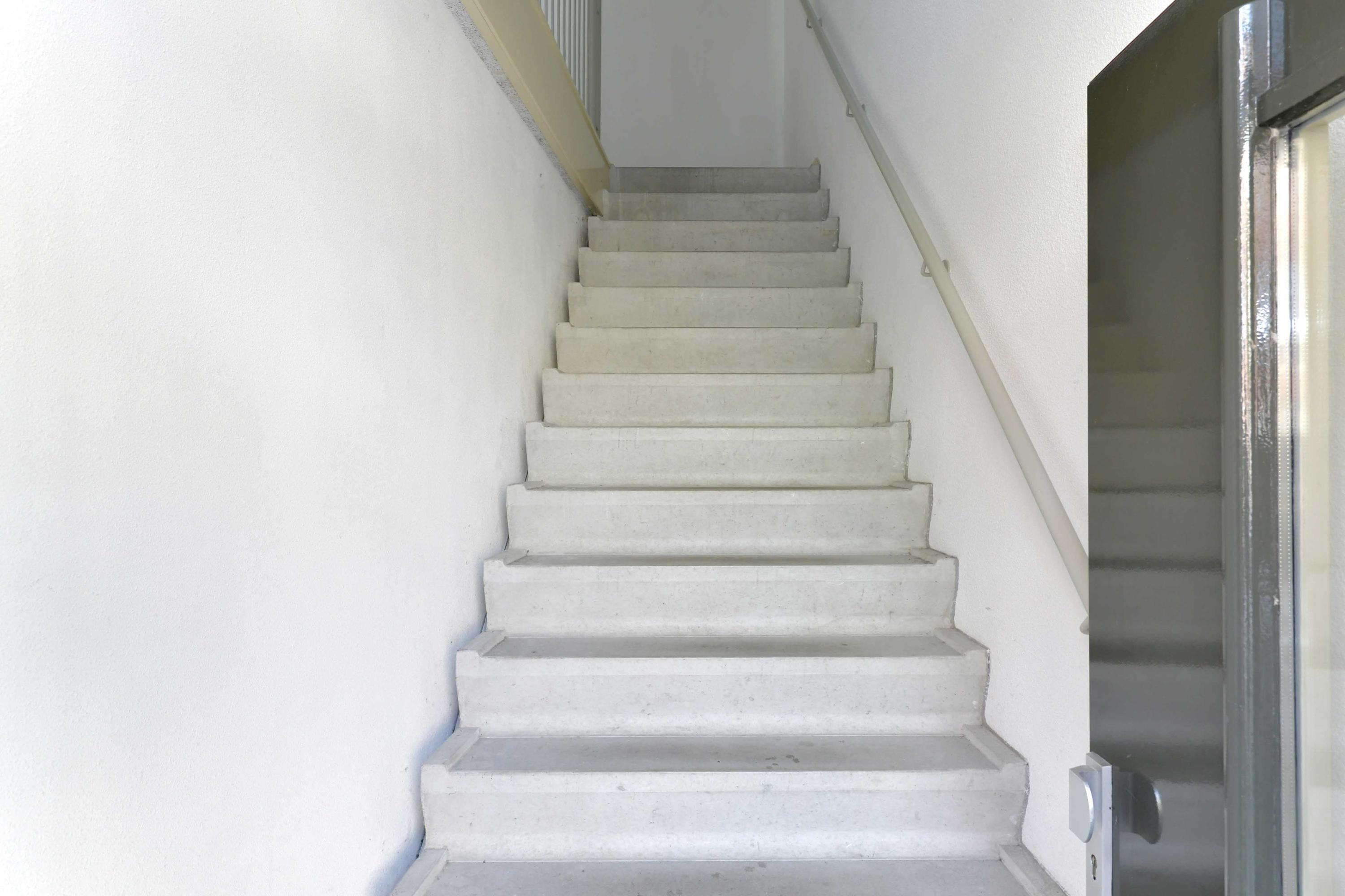 257726650