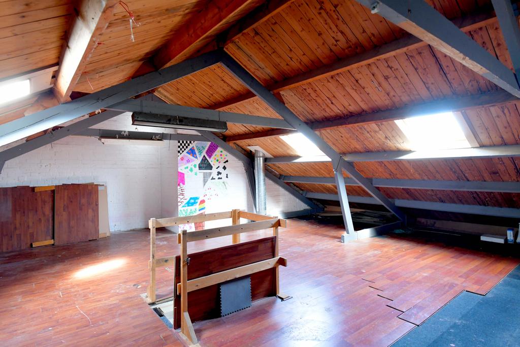 140090199.jpg