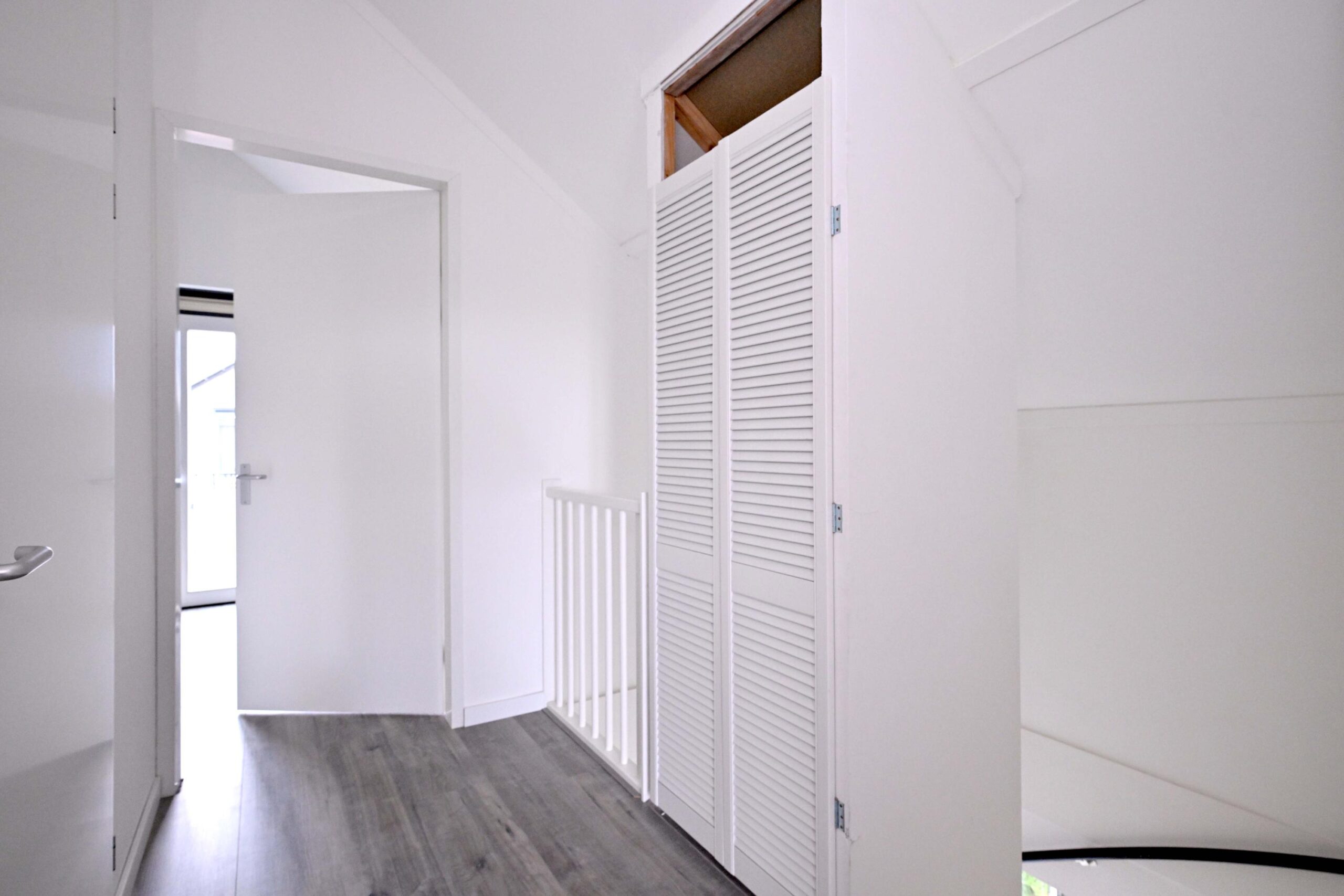 213074369.jpg
