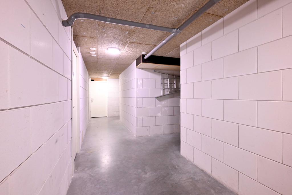 216095701.jpg