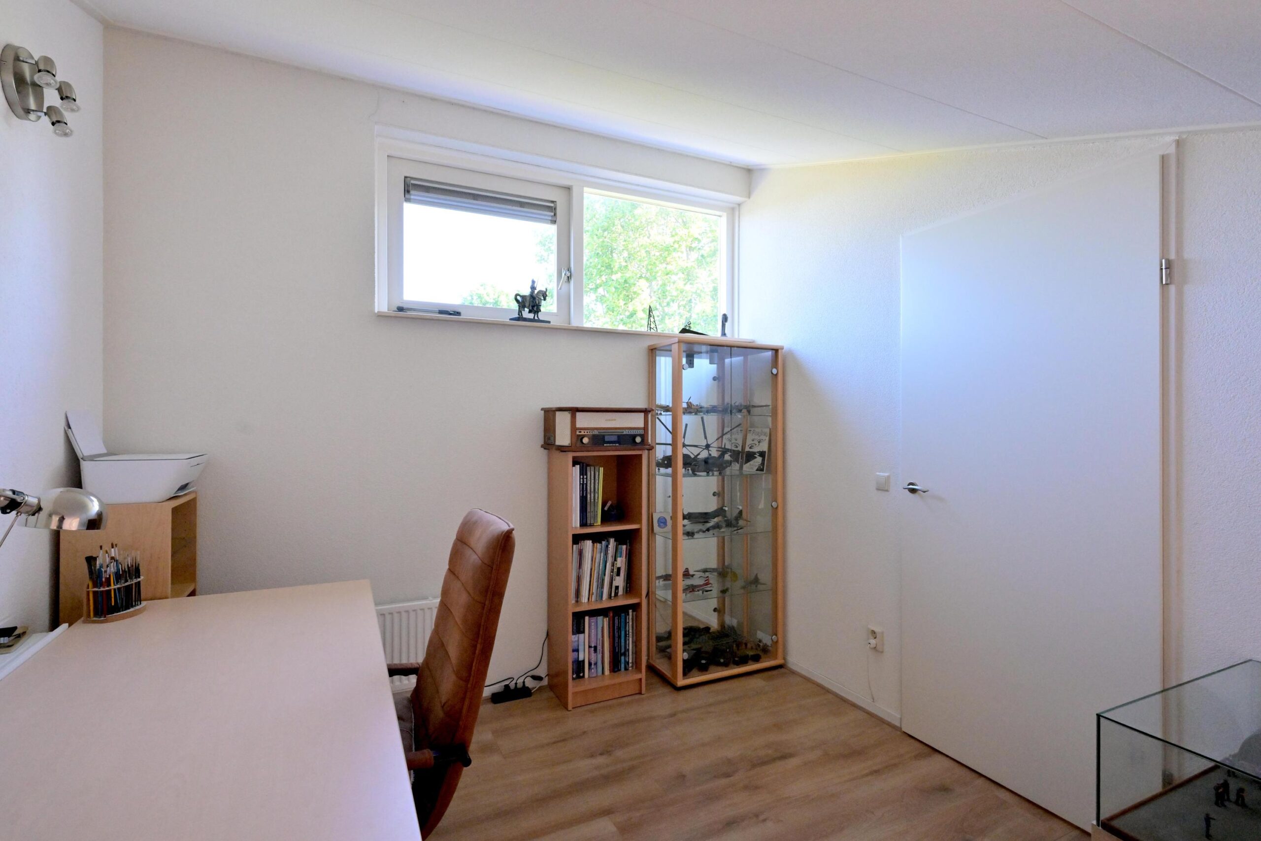 278204254.jpg
