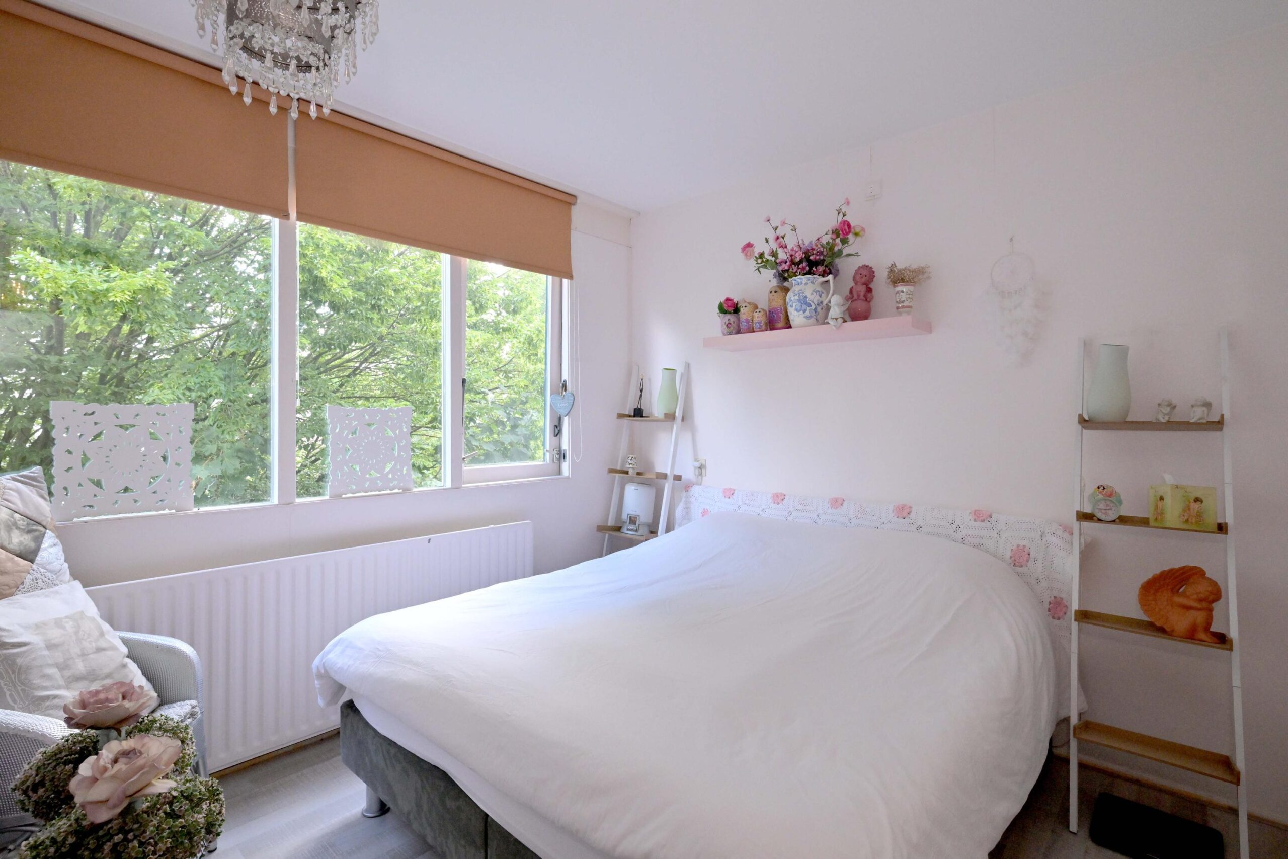 283462573.jpg