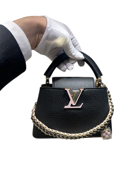 Louis Vuitton Capucines Mini