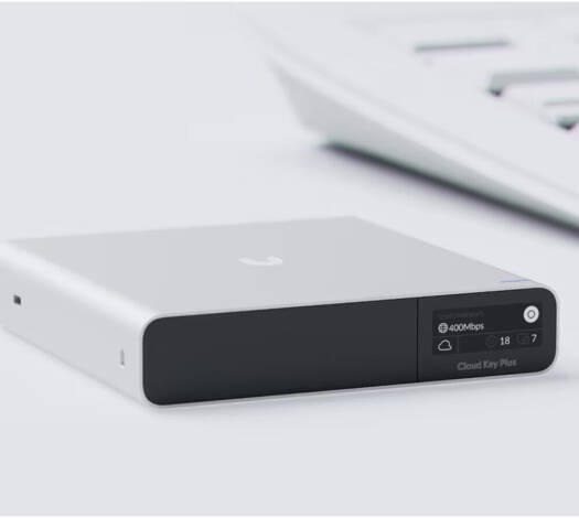 Ubiquiti Networks Cloud Key, Gen2, 1TB 2.5" SATA SSD, 802.3af PoE, Front Panel Display, Hybrid Cloud Technology, 2 USB-C Ports, MicroSD Card Slot, Gigabit Ethernet Poe+ Port, Silver | UCK-G2-SSD thumbnail 4