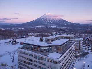 Skye niseko winter exterior  5 