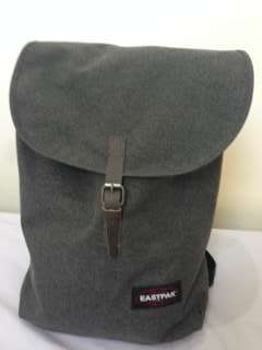 eastpak ciera black