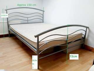 Double bed1 with speck