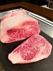 A5 wagyu striploin  slicing pt.2