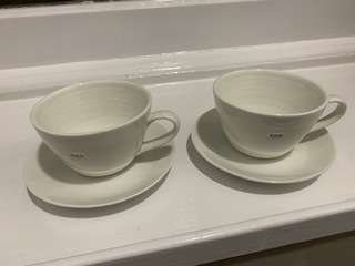 White tcup 2set