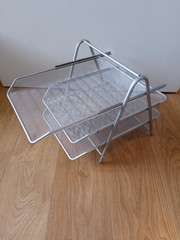 Mesh tray