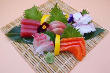 5 sashimi set01