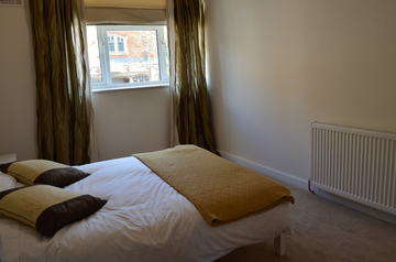 8a shepherds bush road room2