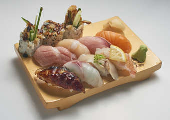 Sushi show pic 2