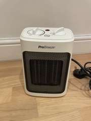 Small fan heater