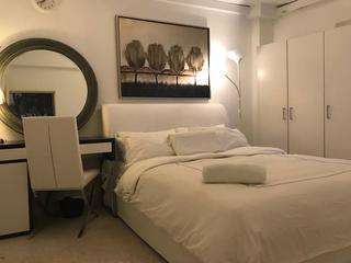 Room 04