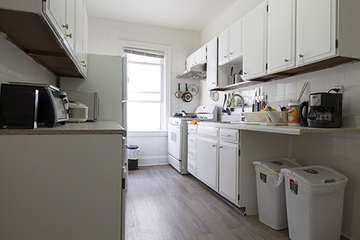 4148 2f kitchen