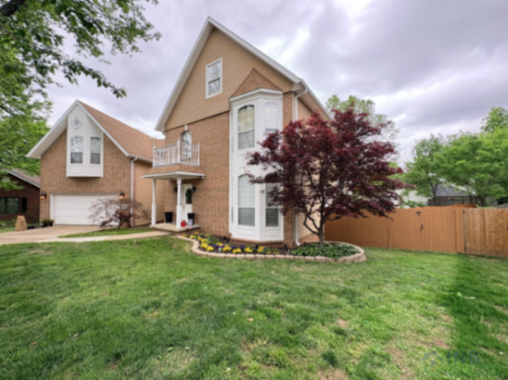 N Stardust Lane, Fayetteville, AR 72701