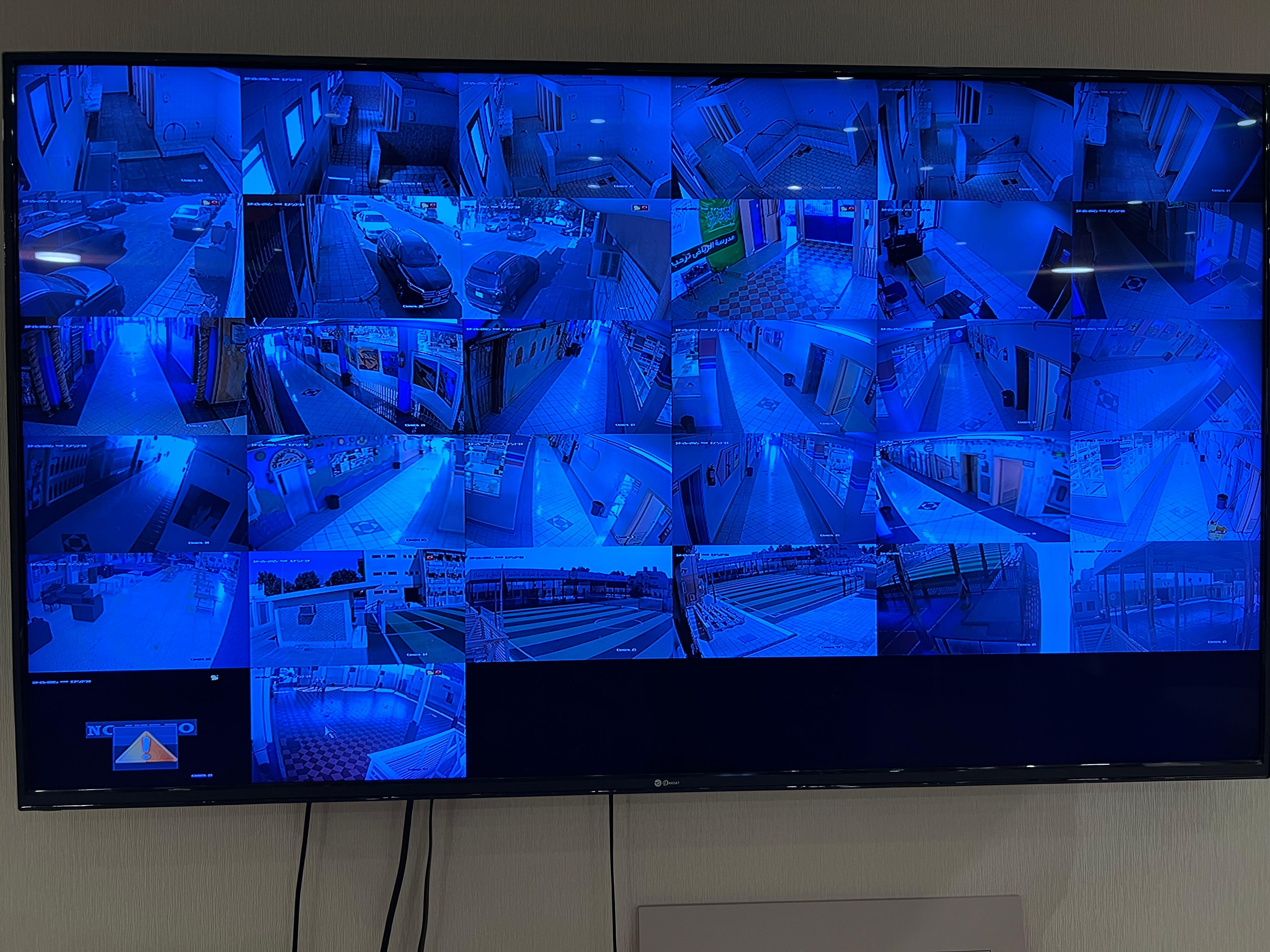 <span>مدرسة الرياض الابتدائية</span>