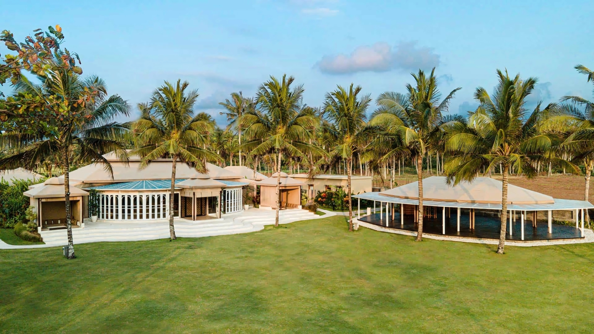 <span>Bali Beach Glamping</span>