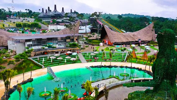 <span>Dusun Semilir</span>