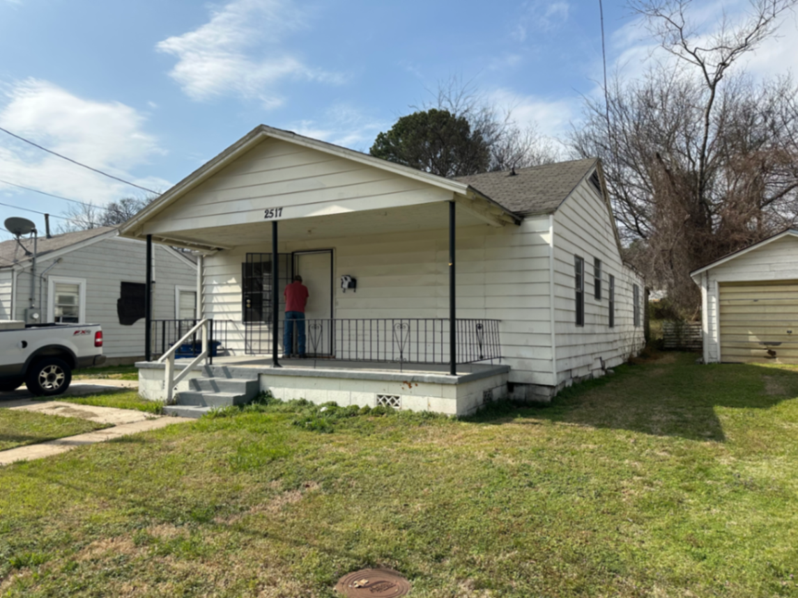 Parker St North Little Rock 72114