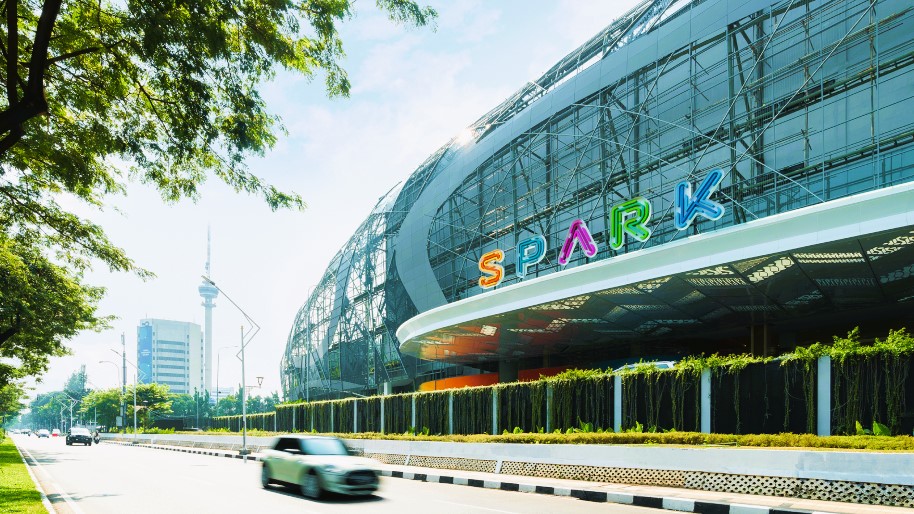 <span>Senayan Park</span>