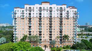 Montecito Palm Beach Condominiums 