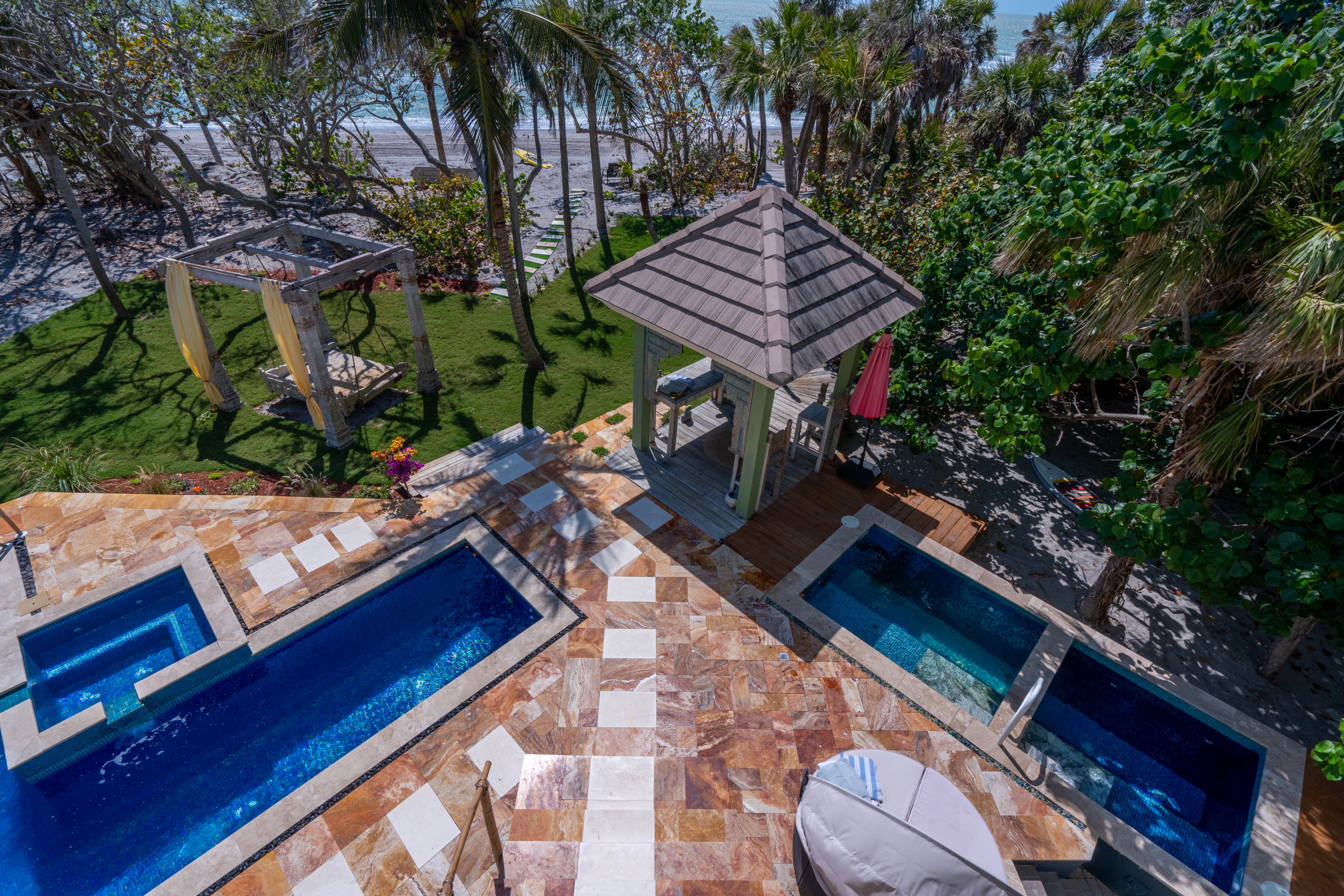 Manasota Key, Sarasota, BeachFront Sanctuary