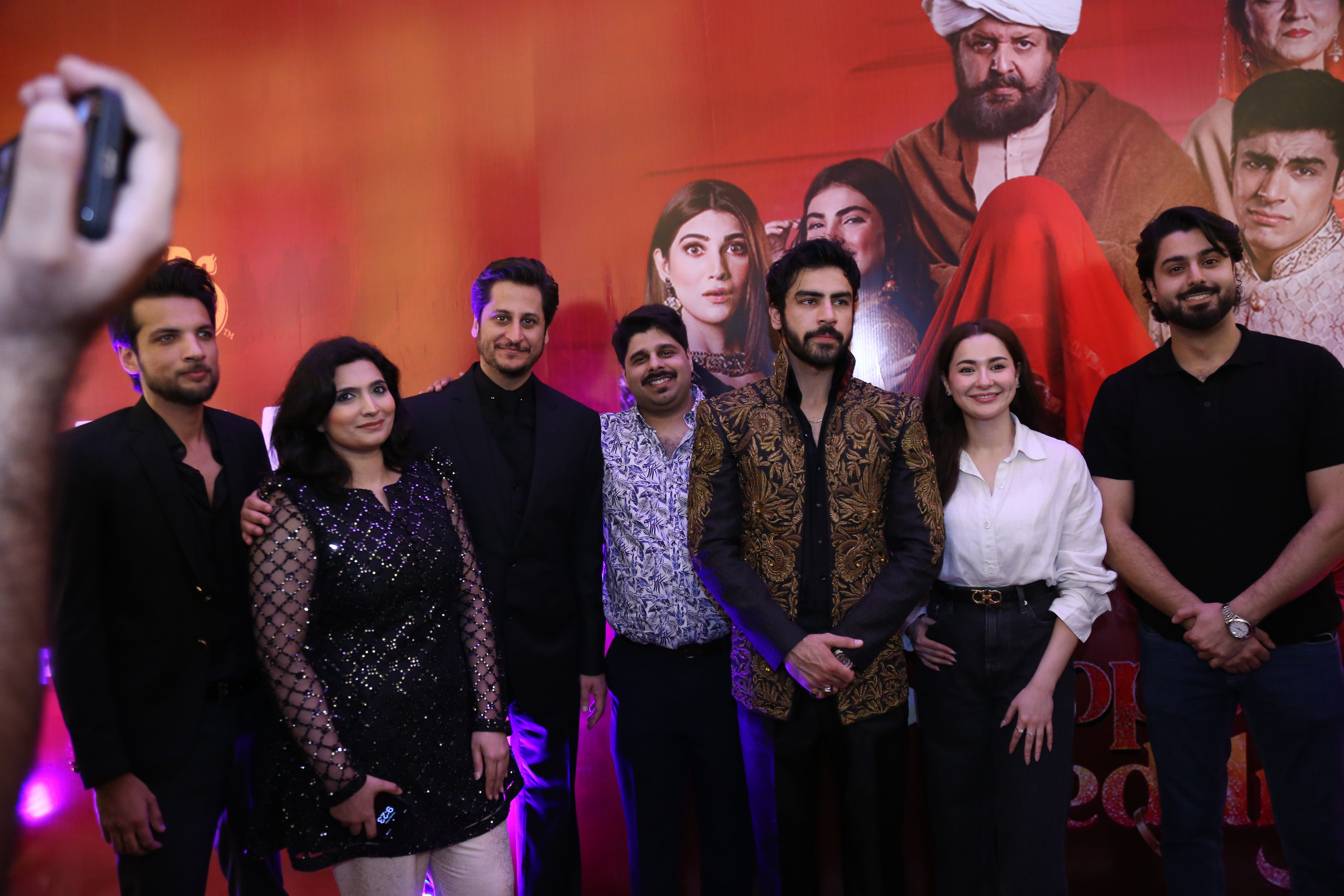 REVIEW, HUM TV, POPPAY KI WEDDING, AMMAR LASANI, KANZA ZIA, KHUSHHAL KHAN, NAZISH JAHANGIR, DAILY JANG, PREMIERE