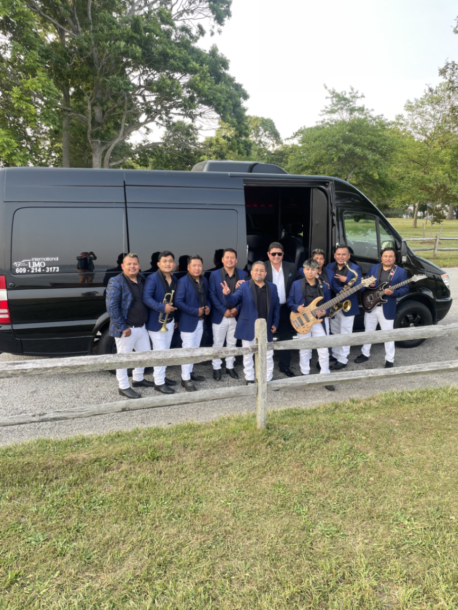 Luxury Van Trans