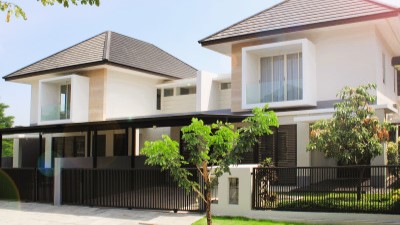 <span>Graha Famili</span>