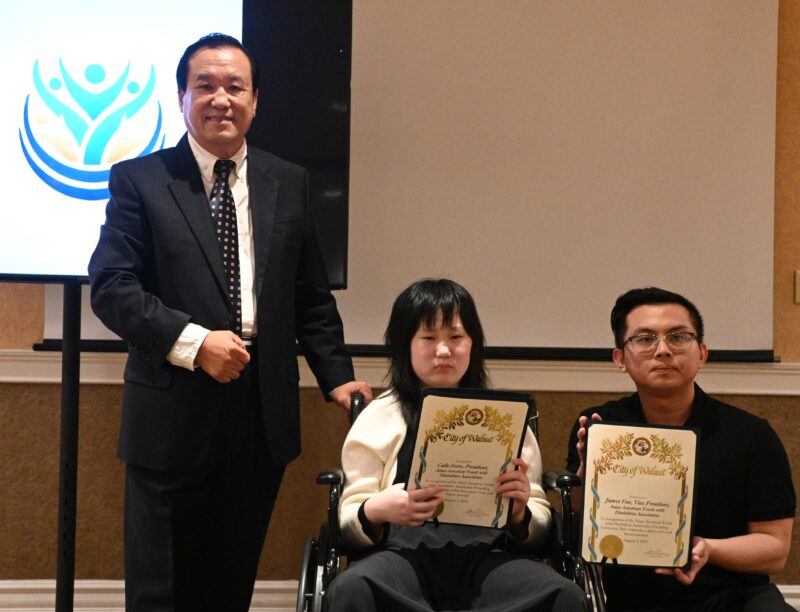 Image of 司徒凯拉出任会长 美国亚裔残疾人协会和美国亚裔青少年残疾人协会洛杉矶成立