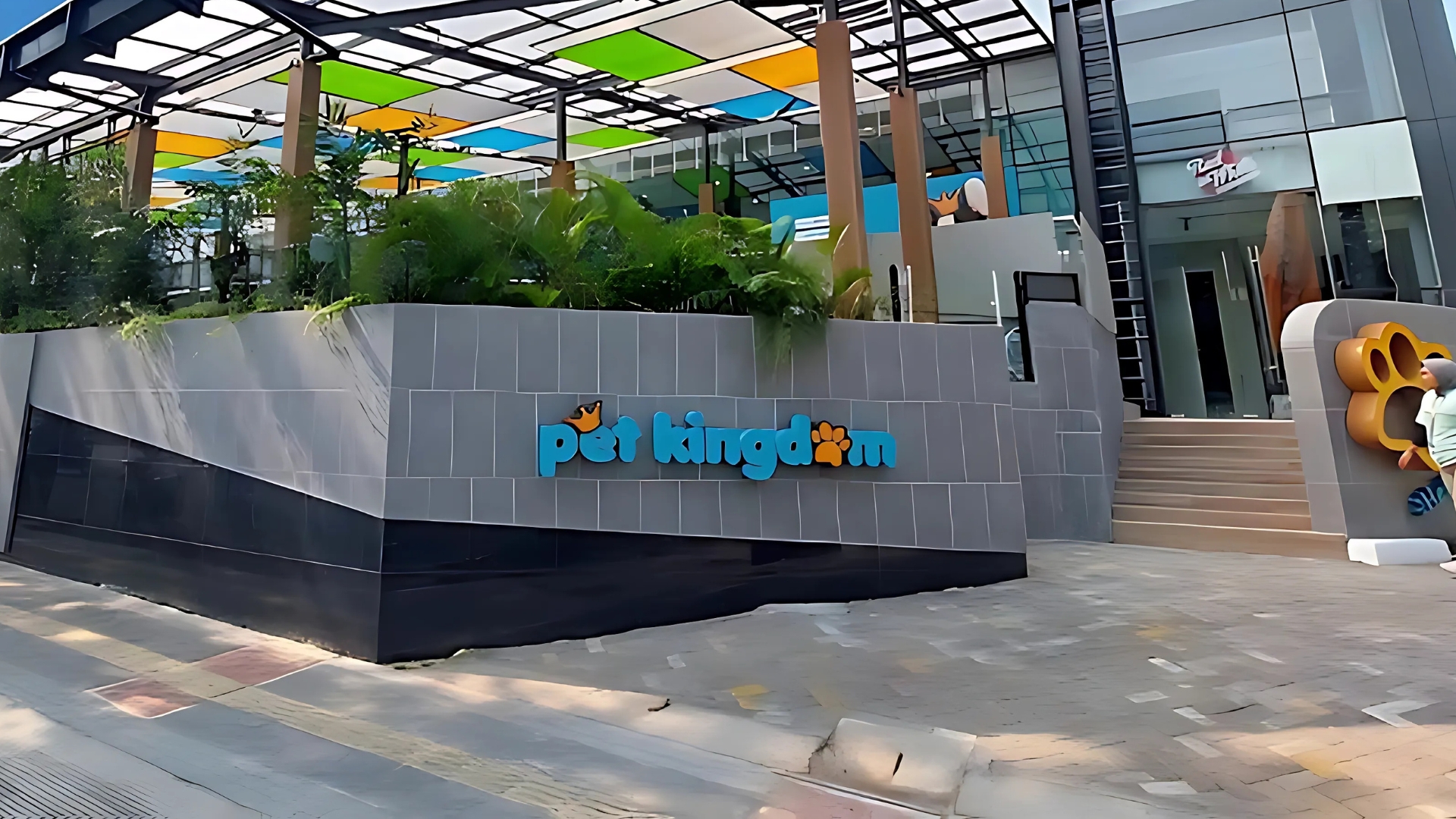 <span>Pet Kingdom - Living Plaza Puri</span>