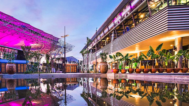 <span>The Breeze BSD City </span>