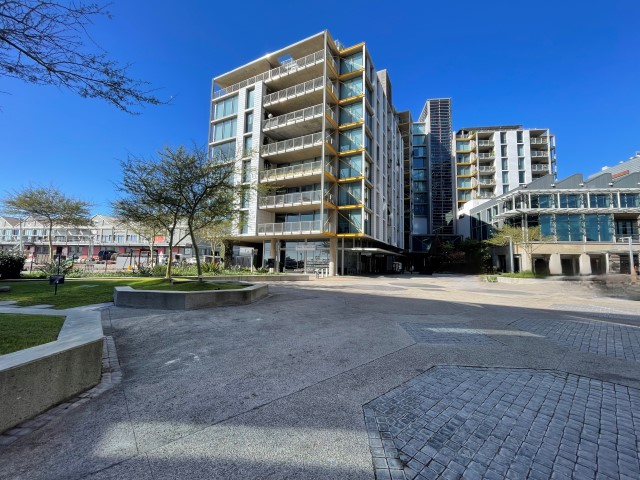 Insolvent Estate Henka Familie Trust - Executive Apartment - No. 3 Silo - Waterfront thumbnail 8