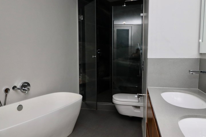 Insolvent Estate Henka Familie Trust - Executive Apartment - No. 3 Silo - Waterfront thumbnail 68