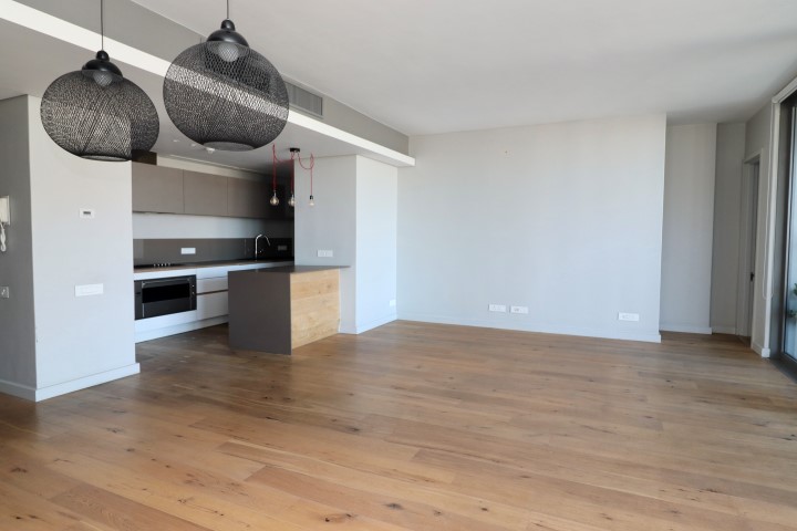 Insolvent Estate Henka Familie Trust - Executive Apartment - No. 3 Silo - Waterfront thumbnail 63