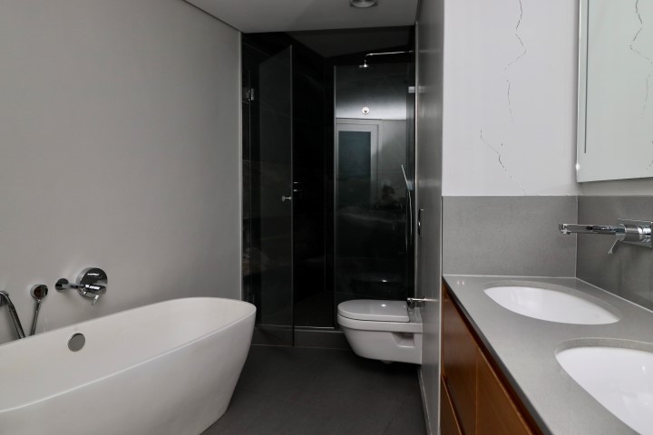 Insolvent Estate Henka Familie Trust - Executive Apartment - No. 3 Silo - Waterfront thumbnail 47