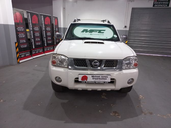 2015 Nissan Hardbody NP300 2.5 TDI Hi-Rider P/U D/C thumbnail 3