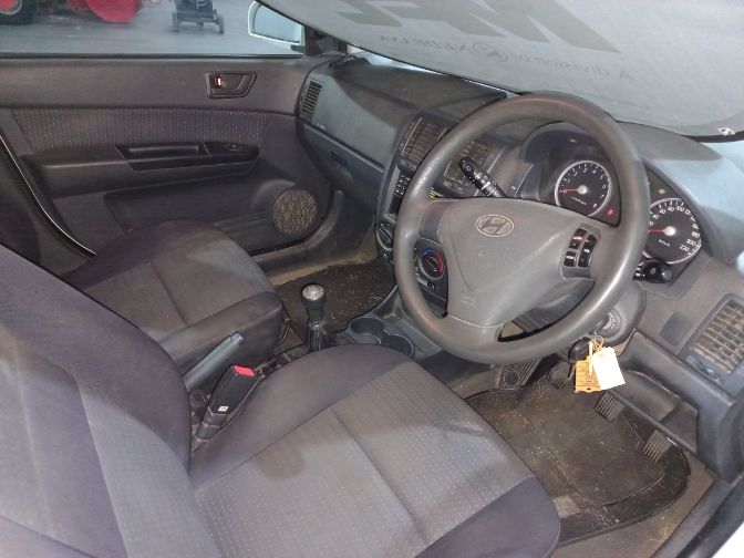 2010 Hyundai Getz 1.4 HS thumbnail 6