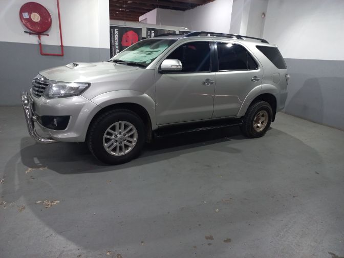 2014 Toyota Fortuner 3.0D-4D R/B