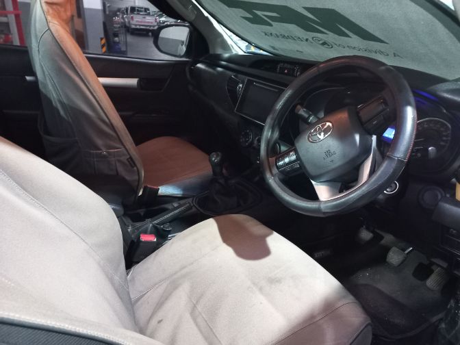 2019 Toyota Hilux 2.4 GD-6 RB SRX P/U S/C thumbnail 6