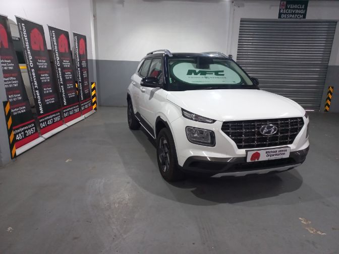 2022 Hyundai Venue 1.0 TGDI Fluid DCT thumbnail 2