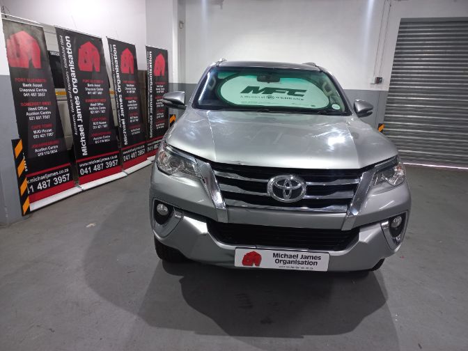 2017 Toyota Fortuner 2.4 GD-6 R/B A/T thumbnail 3
